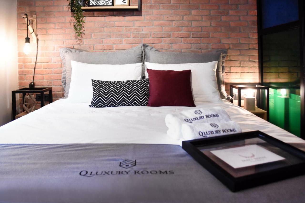 Q Luxury Rooms 塞萨洛尼基 外观 照片